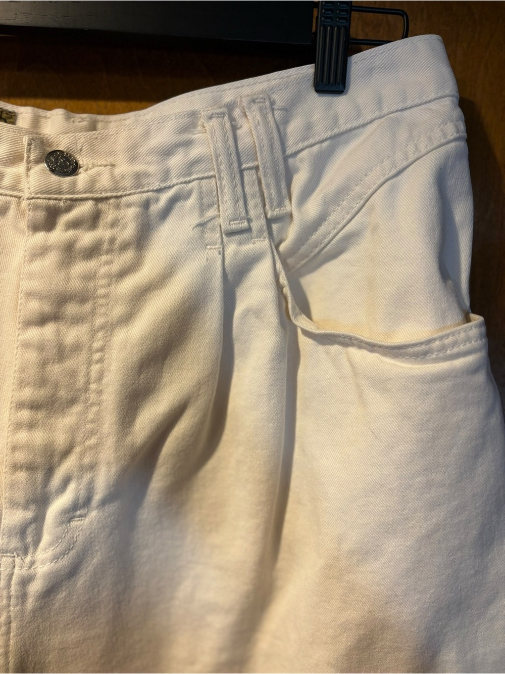 Jaclyn Smith Women's White Jeans